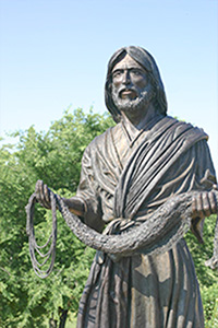statue of the Great Commission